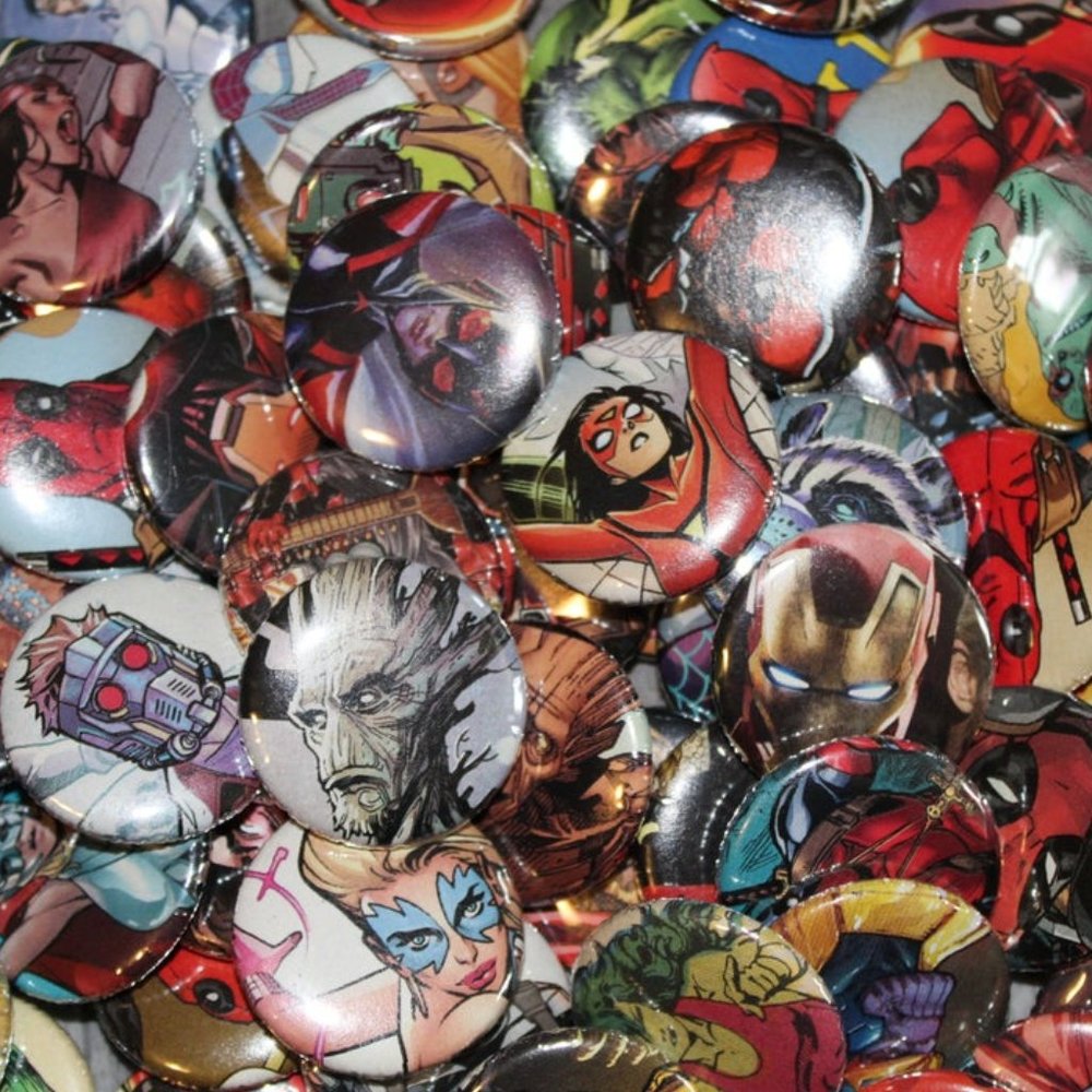 15 Random Marvel Comics Pins